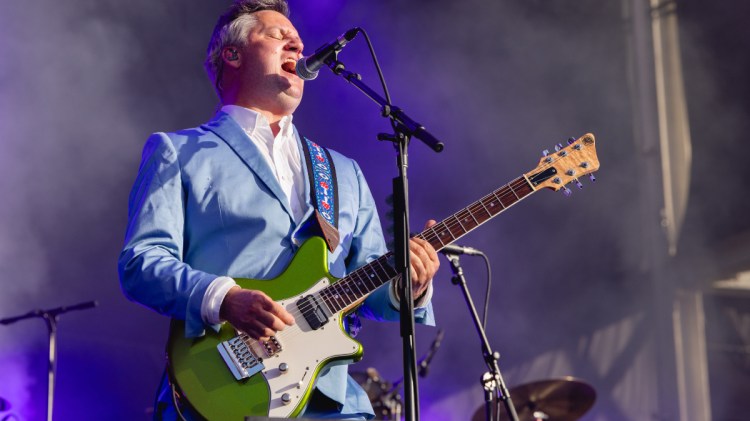 Modest Mouse Announces New Album, ‘An Eraser and a Maze’