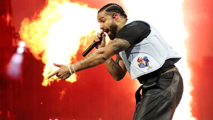 Drake Breaks Michael Jackson’s Record for Most No. 1 Hits by a Solo Male Artist