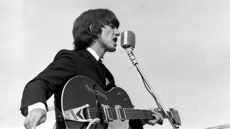 The Epic Beatles Guitar Solo That George Harrison Didn’t Play