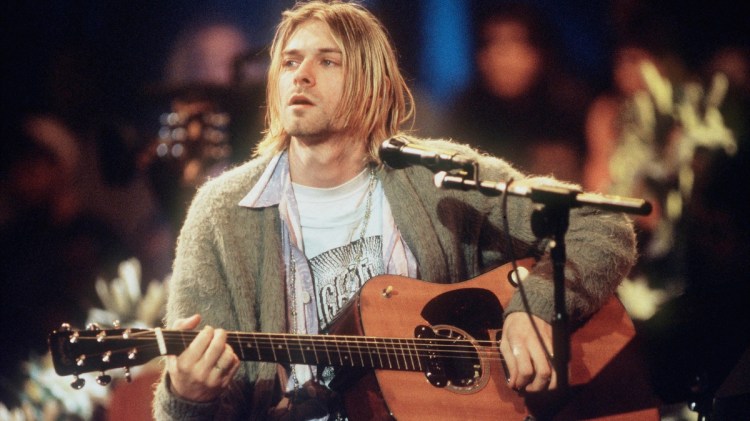 3 Unplugged Grunge Songs That Rival the Original Versions