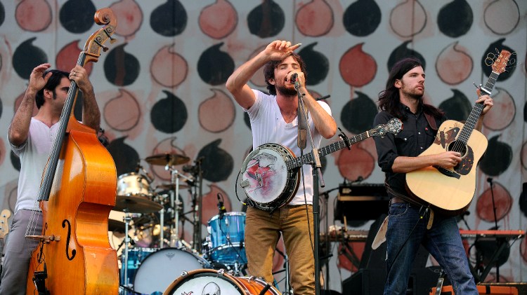 How The Avett Brothers Helped Launch a Folk Revival in the 2000s