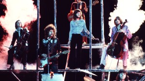 John Lennon Endorsed ELO in 1974, Referring to Them as โSon of Beatlesโ