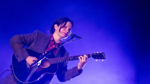 The Meaning Behind “Anything” by Adrianne Lenker and What Fleeting Memories Reveal