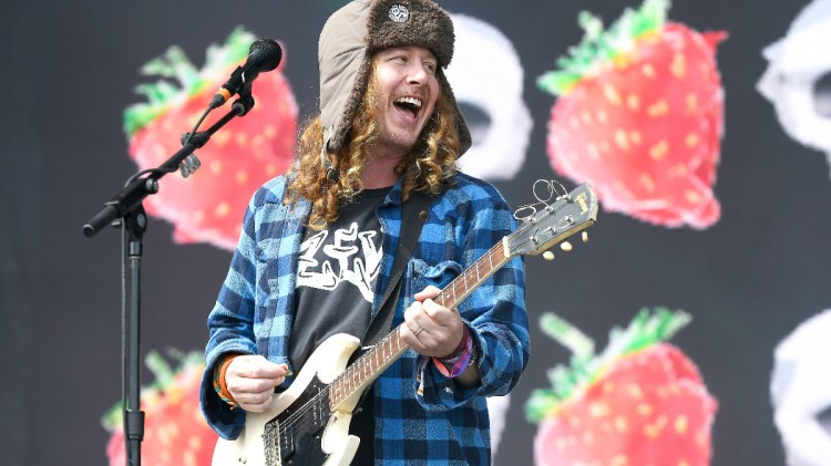 The Tragic Yet Inspiring Meaning Behind “Oh Dorian” by Ben Kweller Featuring MJ Lenderman