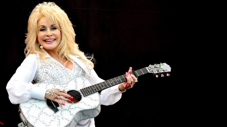 3 of Dolly Parton’s Most Heartbreaking Songs
