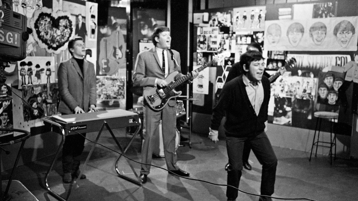How The Animals Transformed ???House Of The Rising Sun??? From an American Folk Tale Into a British Rock Classic