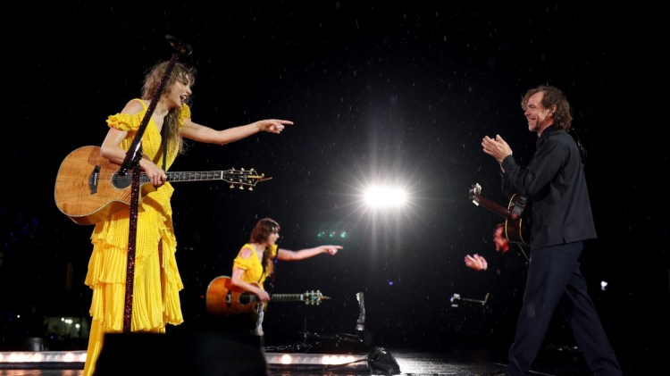 Taylor Swift and Matt Berninger Search for Reconnection in “The Alcott” by The National