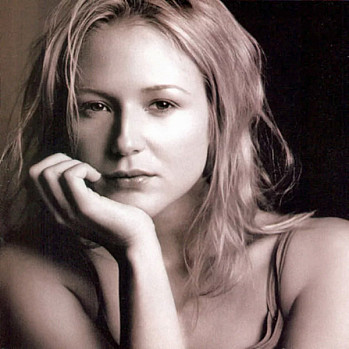 Female Singers Of The 90s