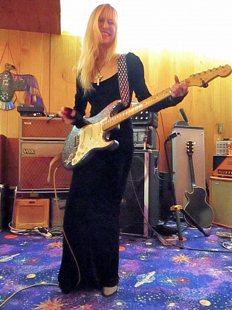 Tamra in 2019. Photo by Ronnie Pontiac.