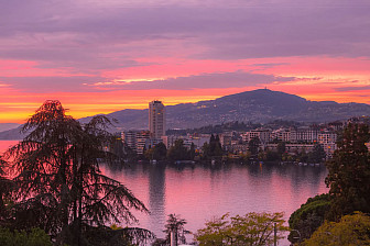 The Montreux promenade at Lake Geneva, Switzerland<br>photo: Nataliya Nazarova