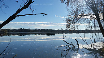 Lake Nokomis, one of the 10,000 lakes<br>Photo: <a href="https://www.flickr.com/photos/98623843@N05/41338165590/" target="_blank">Joe Passe</a>, via Flickr, CC 2.0