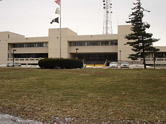 Maine North High School, Des Plaines, Illinois, filming location for <i>The Breakfast Club</i><br>Photo: <a href="https://commons.wikimedia.org/wiki/File:BreakfastClubSchool--9511HarrisonSt.jpg">IEPA</a>, via Wikimedia Commons