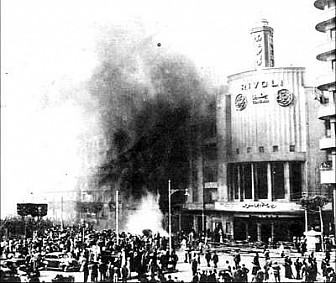 Revoli Cinema in flames, 1952