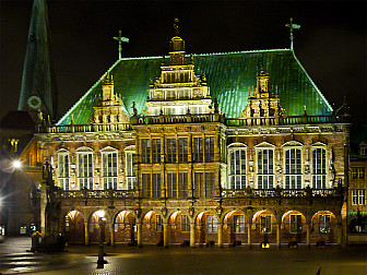 Bremen Town Hall<br>Photo: <a href="https://commons.wikimedia.org/wiki/File:Rathaus_Bremen_116thd.jpg">Pedelecs</a>, <a href="https://creativecommons.org/licenses/by-sa/3.0">CC BY-SA 3.0</a>, via Wikimedia Commons