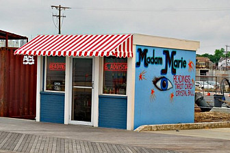 Madame Marie's "Temple of Knowledge"<br>Photo: <a href="https://commons.wikimedia.org/wiki/File:Madam_Marie_ap.jpg">Wikijazz</a>, <a href="https://creativecommons.org/licenses/by-sa/3.0">CC BY-SA 3.0</a>, via Wikimedia Commons