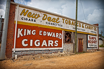 A storefront in Greenwood<br>Photo: <a href="https://www.flickr.com/photos/seandavis/5036241818" target="_blank">Sean Davis</a>, Flickr, CC 2.0)