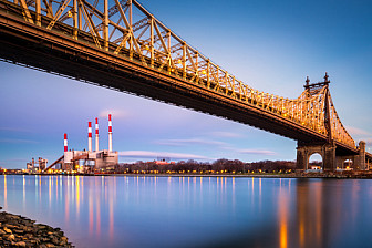 59th Street Bridge, also known as the Queensboro Bridge, seen from Roosevelt Island in New York City<br>Photo: Mihai Andritoiu, Dreamstime
